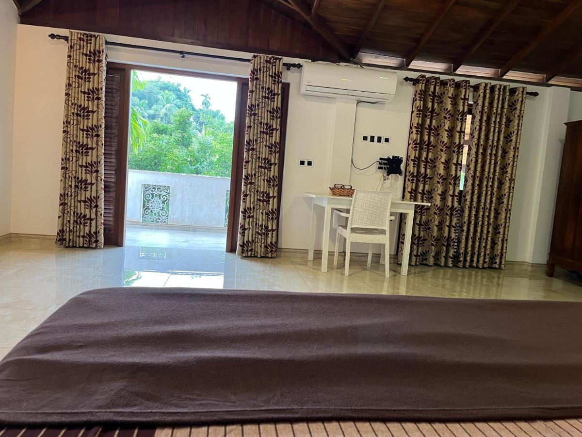Villa Dinoos- Weligama Exterior photo