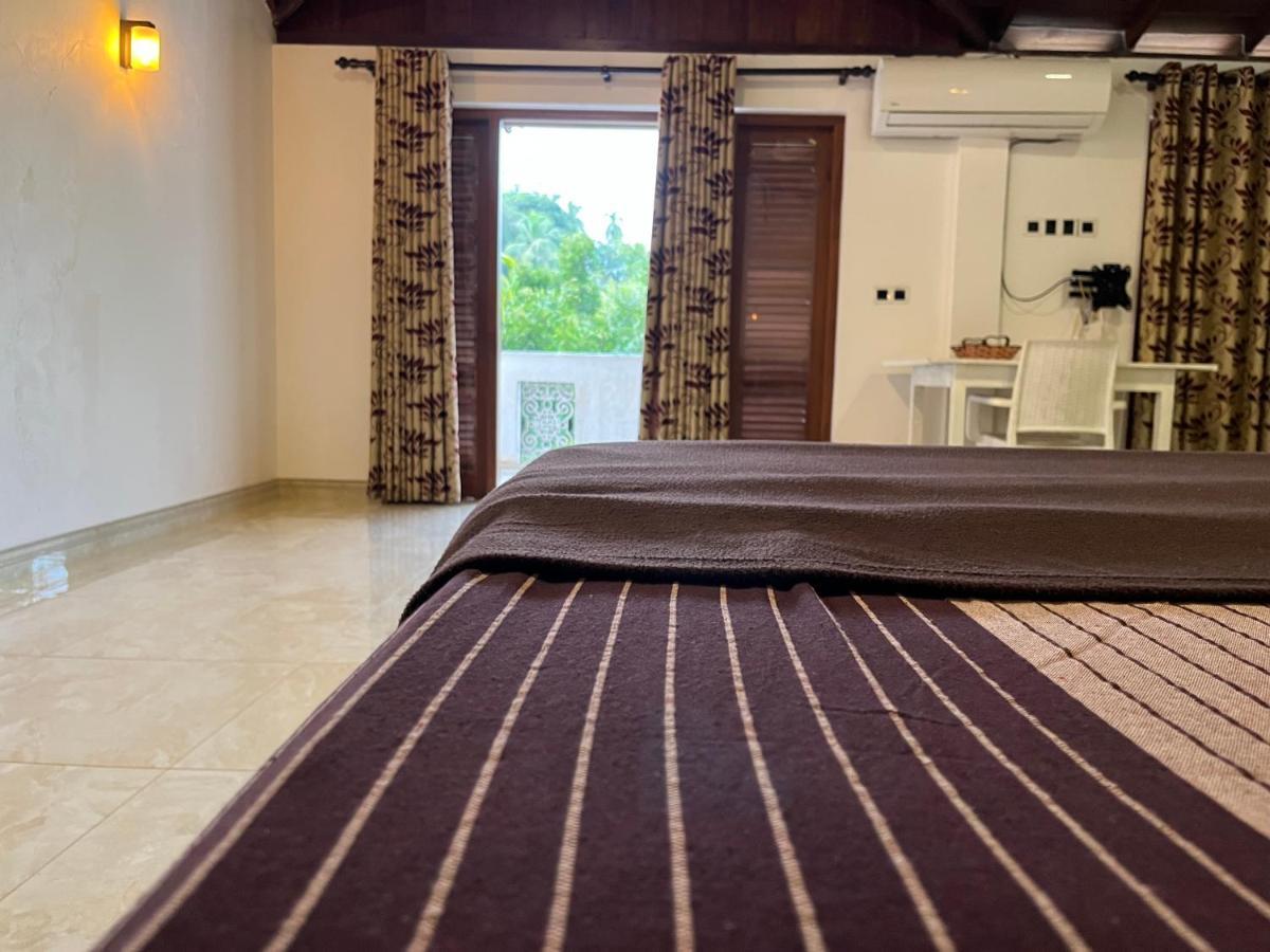 Villa Dinoos- Weligama Exterior photo